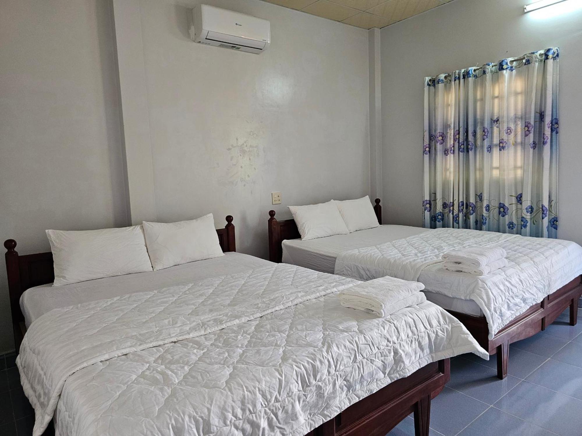 Cay Phuong Guesthouse Mũi Né Exterior foto